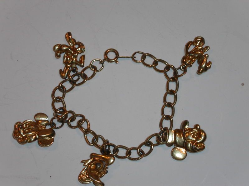 Vintage Disney charm bracelet,Mickey,Pluto,Donald,more  