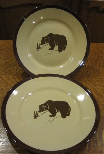   CHUKCHANSI INDIAN CASINO WILD BEAR DINNER PLATES   NEAR YOSEMITE