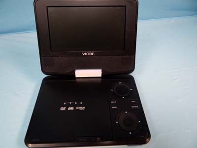 Viore PLCD7V2 7 Widescreen Portable LCD TV DVD Combo  